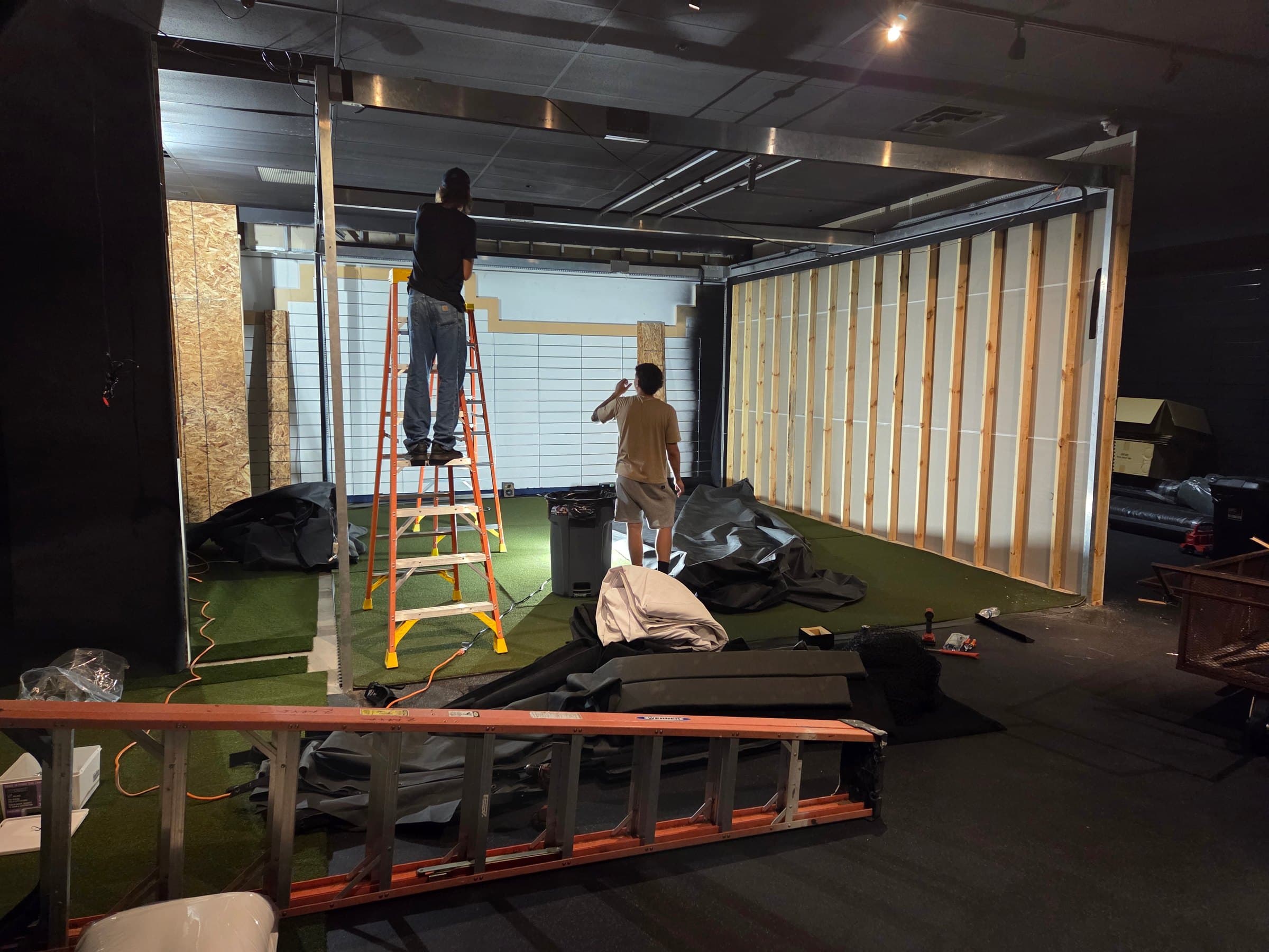 Taking down Bay 3 large cage