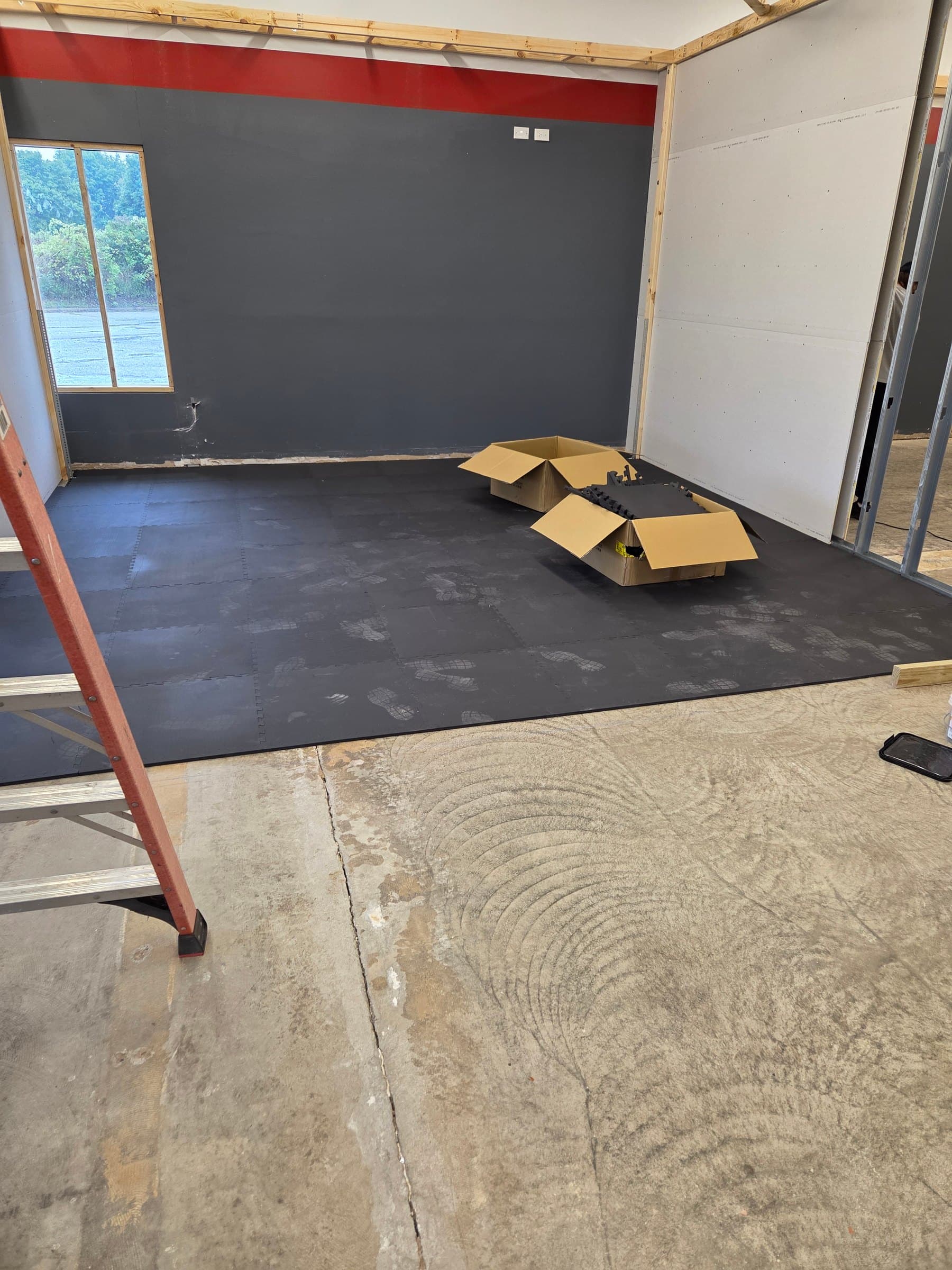 Underlayment finished bay 1